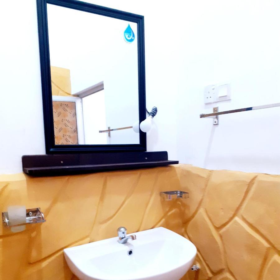 Dihini Villa Unawatuna Extérieur photo