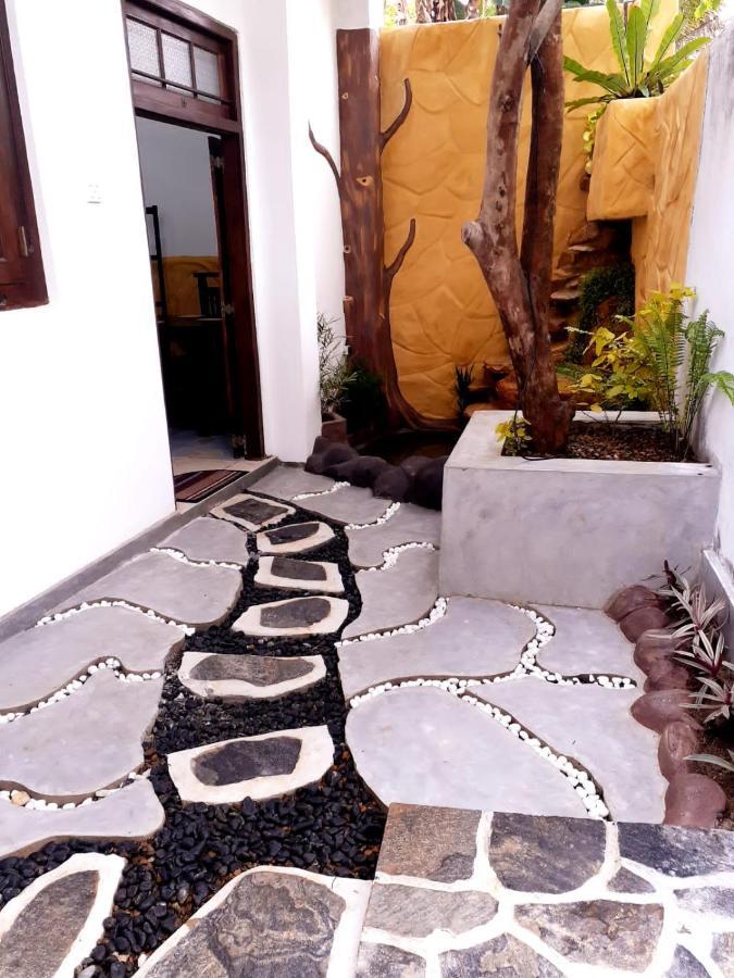 Dihini Villa Unawatuna Extérieur photo